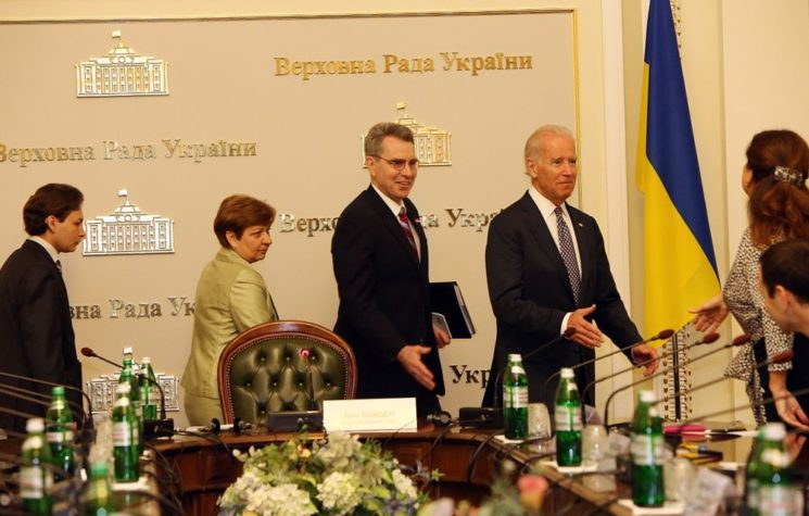 Why the UkraineGate Hearings Didn’t Move the Dial
