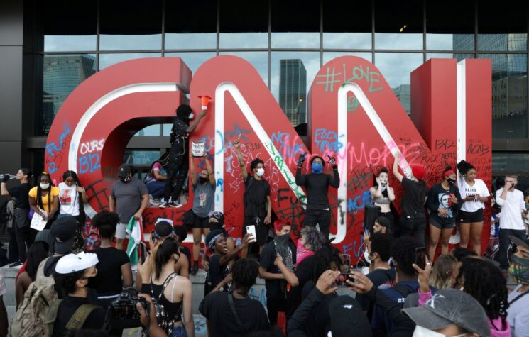 Girls on Top. Dirty Diplomats and CNN Hacks Cast a Shadow Over London Foreign Office