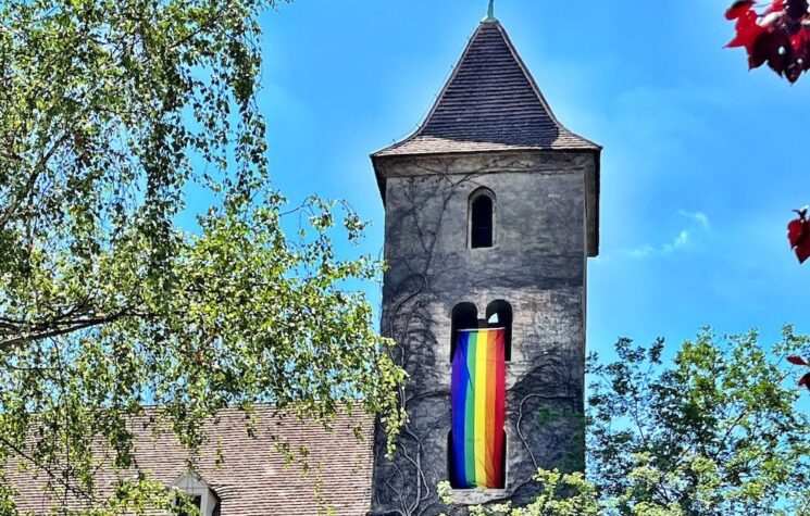 Vienna Celebrates the New Religion