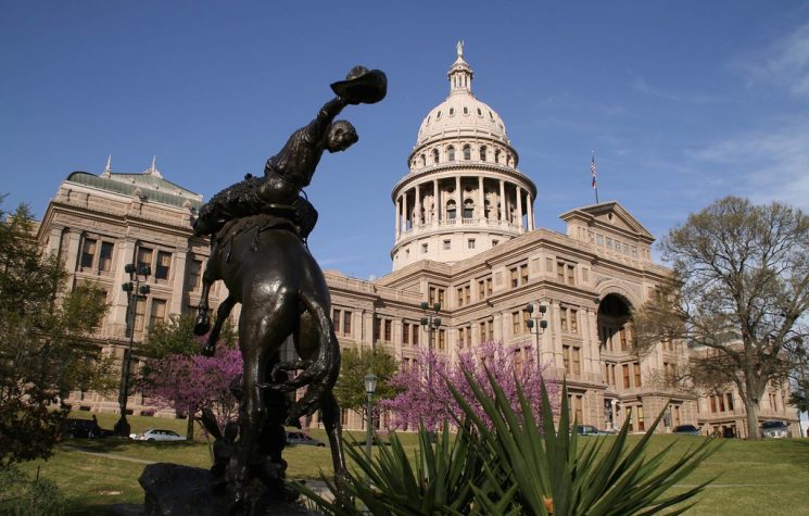 Texas Law Likely to Go to Supremes: Can Twitter and Facebook Censor Viewpoints?