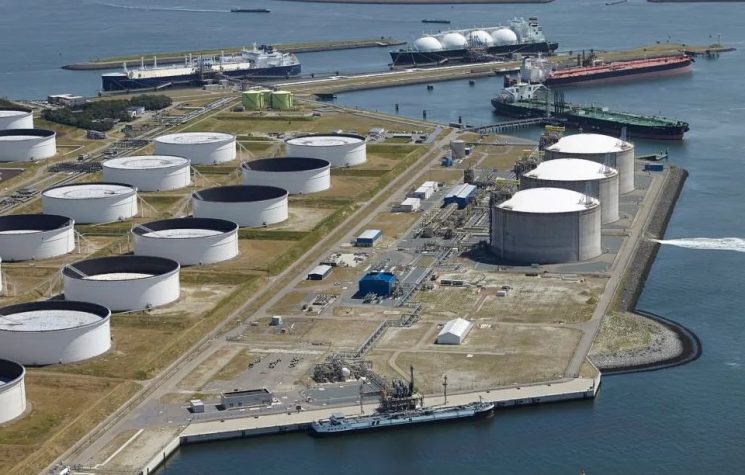Investigation Details How Gas Industry Exploited Ukraine War to Boost LNG Expansion