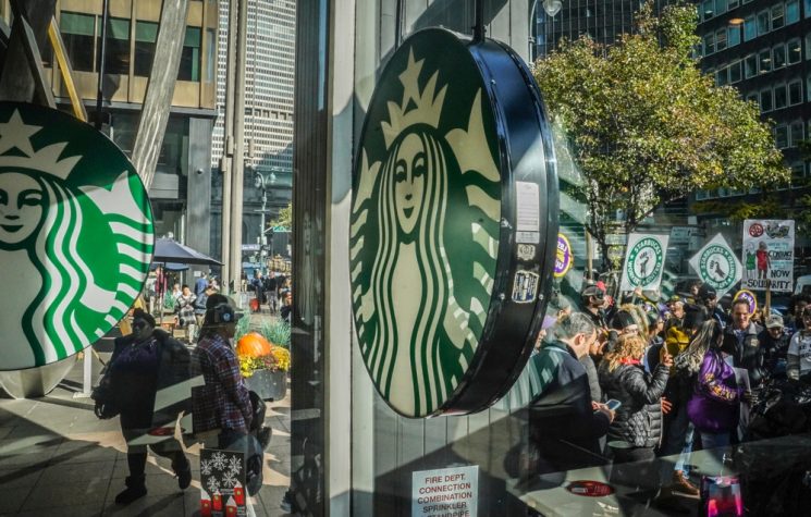 Boycotting Works: Starbucks Loses $11bln in Market Value