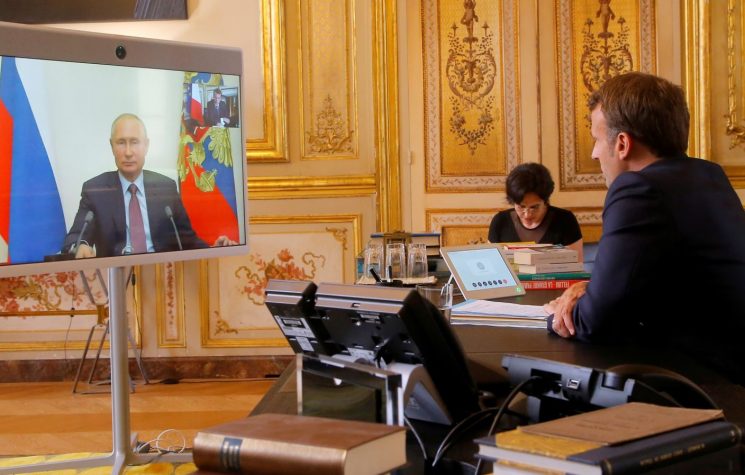Oh la la… Putin drops truth bomb on Macron