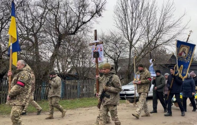 Critics of Ukraine peace deal must answer: What’s the alternative?