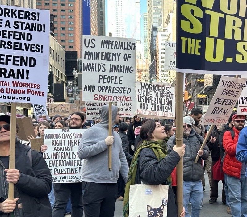 ‘No Kings’ and MAGA: Turf wars on the Titanic’s deck